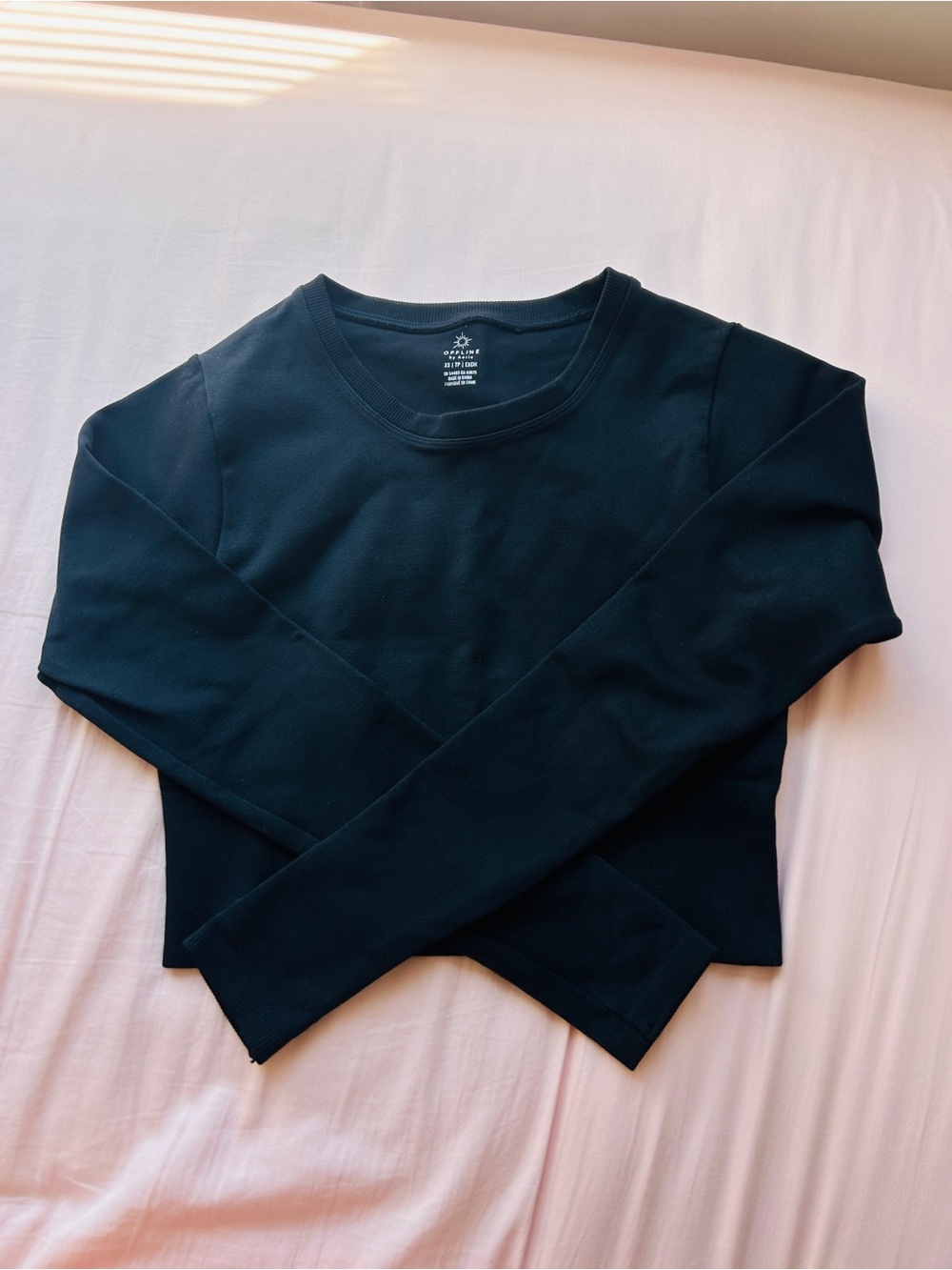 Offline by Aerie Black Long sleeve Top